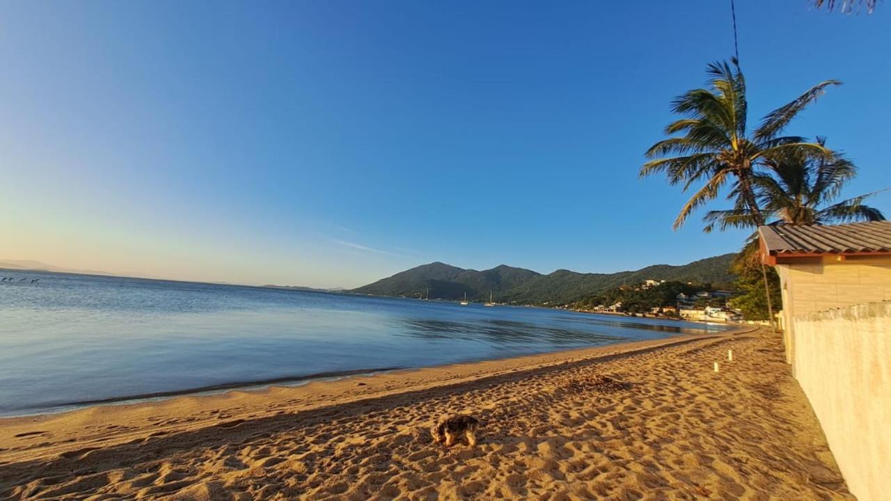 Casa Na Frente Do Mar, Pe Na Areia Casa de férias Florianopolis